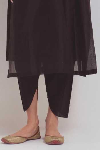 Shikha Malik Black Silk, Chanderi Zari Round Neck Plain Threadwork Kurta And Dhoti Pant Set Online at Aza Fashions Shikha Malik_Black Silk, Chanderi Zari Round Neck Plain Threadwork Kurta And Dhoti Pant Set _Online_at_Aza_Fashions