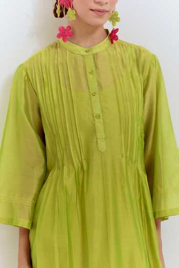 Buy_Shikha Malik_Green Silk, Chanderi Embroidery Mandarin Collar Pintuck Bodice Kurta _Online_at_Aza_Fashions
