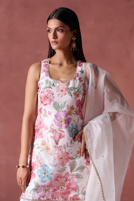 Buy Lashkaraa Off White Silk Embroidery, Zari Round Fleur Print Embellished Kurta Patiala Set Online at Aza Fashions Buy_Lashkaraa_Off White Silk Embroidery, Zari Round Fleur Print Embellished Kurta Patiala Set_Online_at_Aza_Fashions