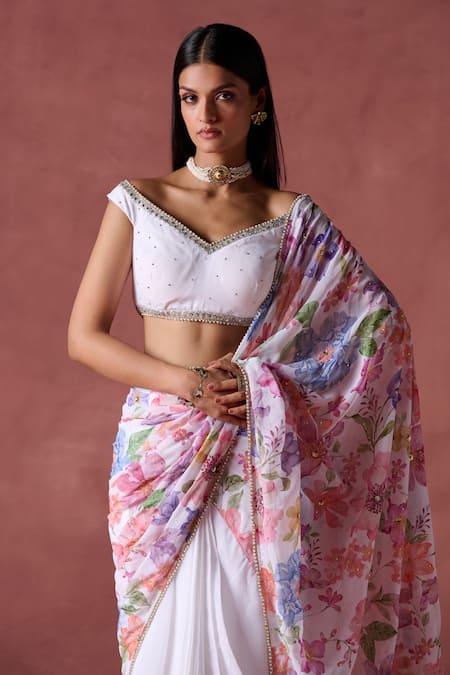 Lashkaraa White Georgette Sequins, Zari Off-shoulder Gulmohar Print Pre-draped Saree Set Online at Aza Fashions Lashkaraa_White Georgette Sequins, Zari Off-shoulder Gulmohar Print Pre-draped Saree Set_Online_at_Aza_Fashions