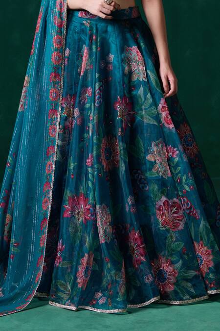 Buy_Lashkaraa_Green Georgette Sequins, Zari, Lace, Mirrors Floral Print Kalidar Lehenga Set _Online_at_Aza_Fashions