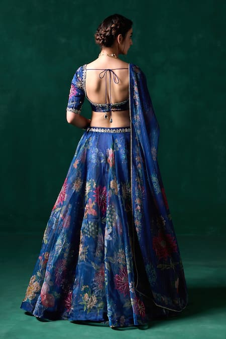 Lashkaraa Floral Zari Embroidered Lehenga Set 