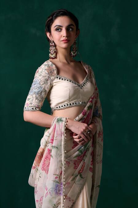 Lashkaraa Off White Chiffon Sequins, Mirrors Floral Zari Embroidered Pre-draped Saree Online at Aza Fashions Lashkaraa_Off White Chiffon Sequins, Mirrors Floral Zari Embroidered Pre-draped Saree_Online_at_Aza_Fashions