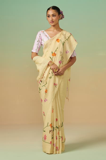 Dressfolk Aangan Print Saree With Unstitched Blouse Piece 