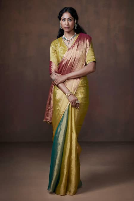 Dressfolk Handwoven Color Block Saree With Unstitched Blouse Piece 