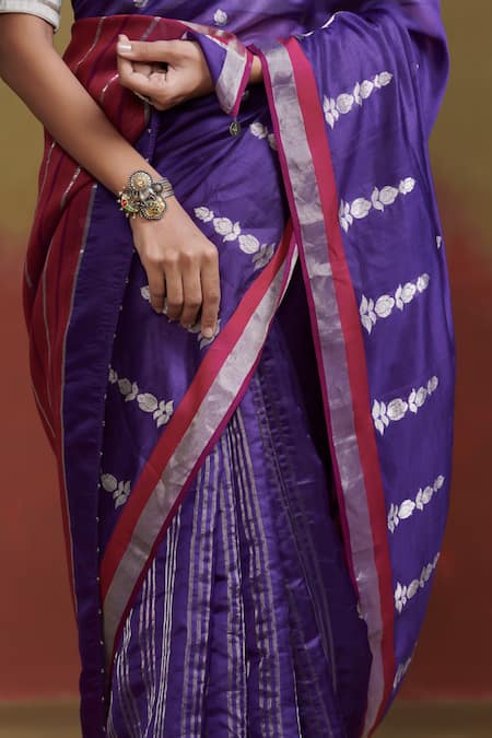 Buy_Dressfolk_Purple Silk Floral Butti Saree With Running Blouse _Online_at_Aza_Fashions
