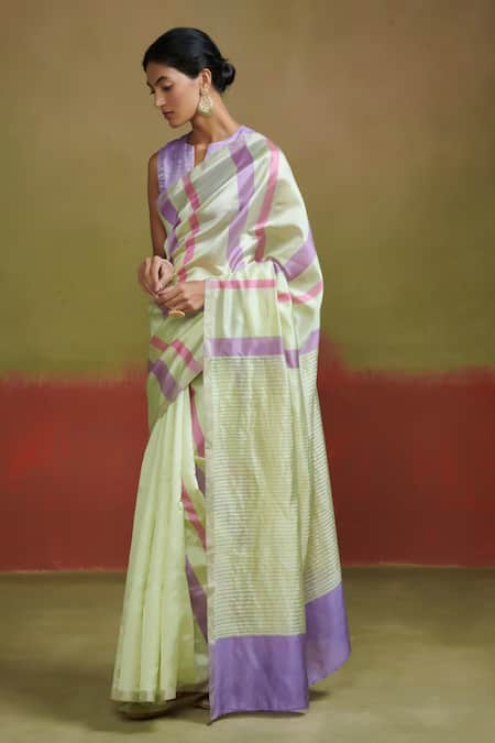 Dressfolk Triple Tone Stripe Pattern Saree With Unstitched Blouse Piece 