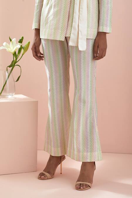 Vinusto Off White Cotton Embroidery Collared Weave Pattern Tie-up Jacket And Pant Set at Aza Fashions Vinusto_Off White Cotton Embroidery Collared Weave Pattern Tie-up Jacket And Pant Set _at_Aza_Fashions