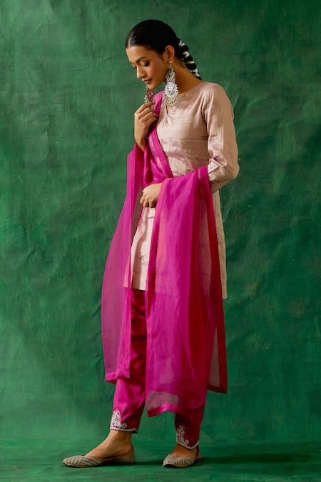 Vinusto Handwoven Kurta Salwar Set 