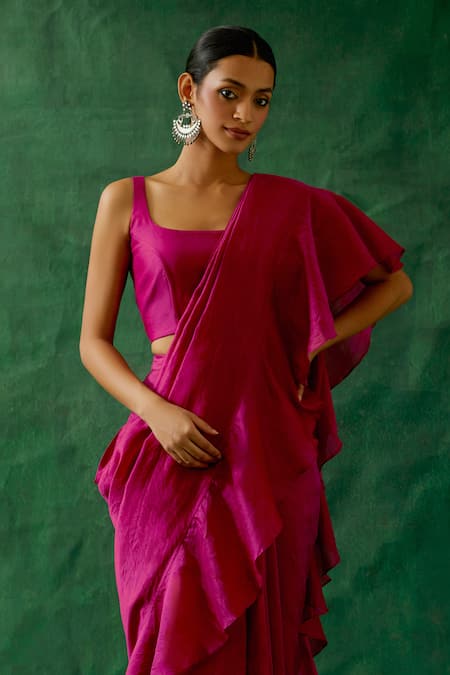 Vinusto_Pink Chanderi Square Neck Handwoven Ruffle Saree Set _Online_at_Aza_Fashions