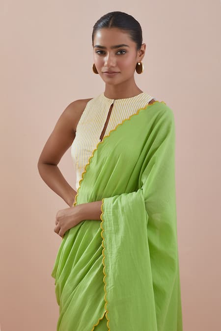 Buy Vinusto Green Cotton Embroidery Halter Neck Floral Scallop Saree With Blouse Online at Aza Fashions Buy_Vinusto_Green Cotton Embroidery Halter Neck Floral Scallop Saree With Blouse _Online_at_Aza_Fashions