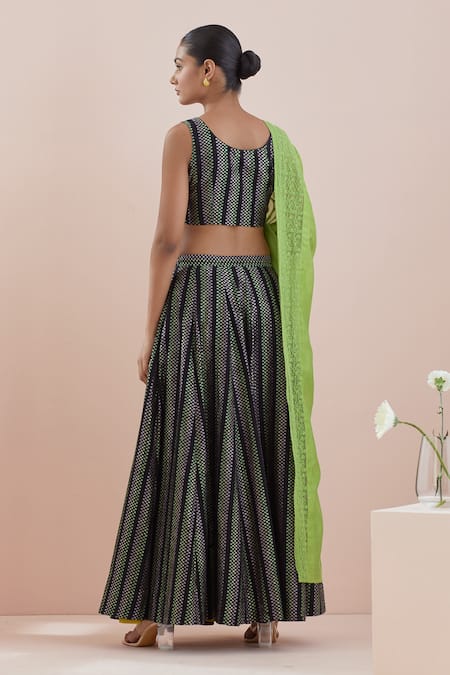 Vinusto Textured Cotton Embroidered Lehenga Set 