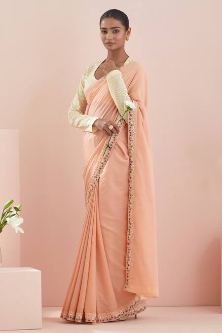 Vinusto_Peach Cotton Embroidery Round Neck Floral Thread Saree With Blouse _Online_at_Aza_Fashions