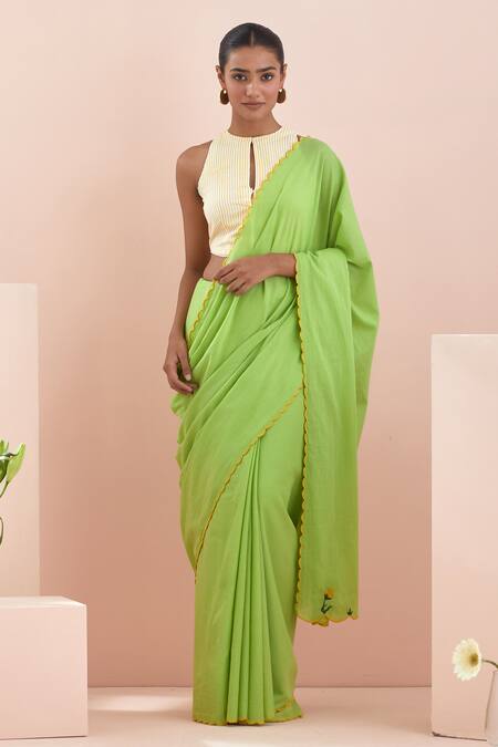 Vinusto_Green Cotton Embroidery Floral Thread Scallop Saree _Online_at_Aza_Fashions