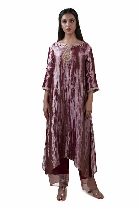 Bhavik Shah Maroon Dupatta Soft Organza, Kurta Tissue, Pant Hand Embroidered Set Online at Aza Fashions Bhavik Shah_Maroon Dupatta Soft Organza, Kurta Tissue, Pant Hand Embroidered Set_Online_at_Aza_Fashions
