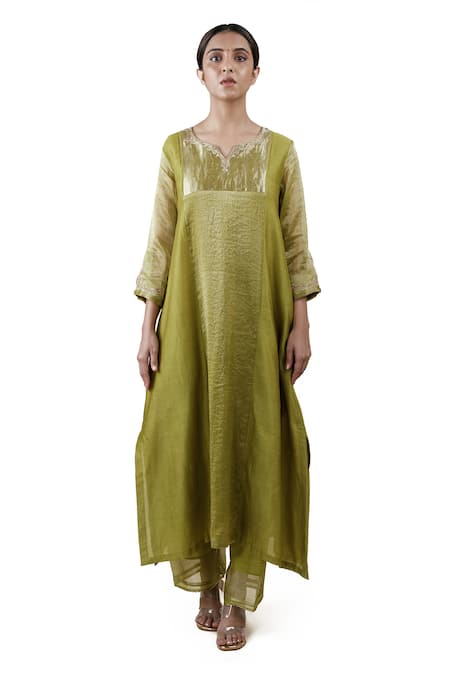 Bhavik Shah Green Dupatta  Soft Organza, Kurta  Chanderi Silk, Pant  Paneled A-line Set 