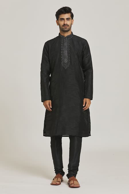 Arihant Rai Sinha Black Jacquard, Silk Embroidery Star Bundi Set Online at Aza Fashions Arihant Rai Sinha_Black Jacquard, Silk Embroidery Star Bundi Set _Online_at_Aza_Fashions