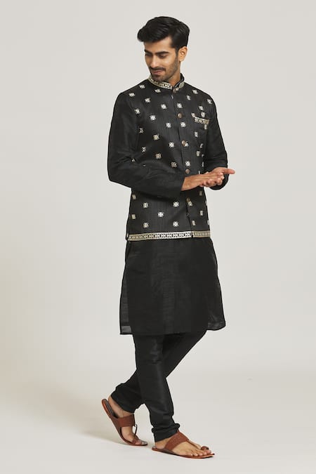 Buy Arihant Rai Sinha Black Jacquard, Silk Embroidery Star Bundi Set Online at Aza Fashions Buy_Arihant Rai Sinha_Black Jacquard, Silk Embroidery Star Bundi Set _Online_at_Aza_Fashions