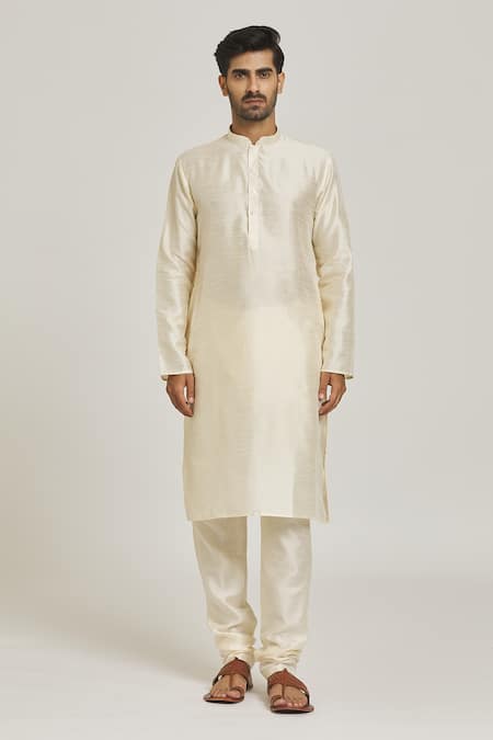 Arihant Rai Sinha Peach Jacquard, Silk Embroidery Floral Bundi And Cream Kurta Set Online at Aza Fashions Arihant Rai Sinha_Peach Jacquard, Silk Embroidery Floral Bundi And Cream Kurta Set _Online_at_Aza_Fashions