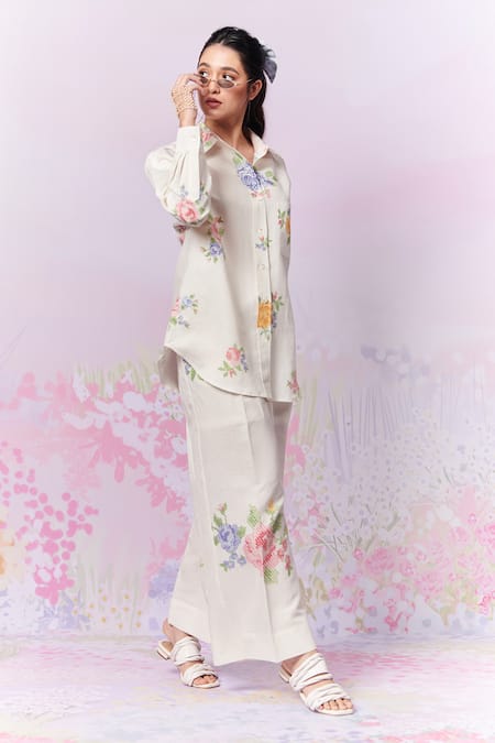 Buy_Moh India_Ivory Sense Linen Embroidery Cross-stitch Rose Collar Summer Shirt _Online_at_Aza_Fashions