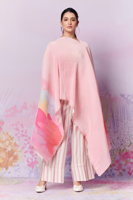 Moh India Pleated Tulip Print Cape 