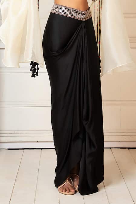 Oshi By Shikha Black Cotton, Lycra, Silk Zardosi Scallop Embroidered Cape And Drape Skirt Set at Aza Fashions Oshi By Shikha_Black Cotton, Lycra, Silk Zardosi Scallop Embroidered Cape And Drape Skirt Set _at_Aza_Fashions