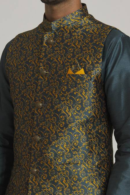 Shop Arihant Rai Sinha Gray Silk Embroidery Floral Motif Art Banarasi Bundi Online at Aza Fashions Shop_Arihant Rai Sinha_Gray Silk Embroidery Floral Motif Art Banarasi Bundi_Online_at_Aza_Fashions
