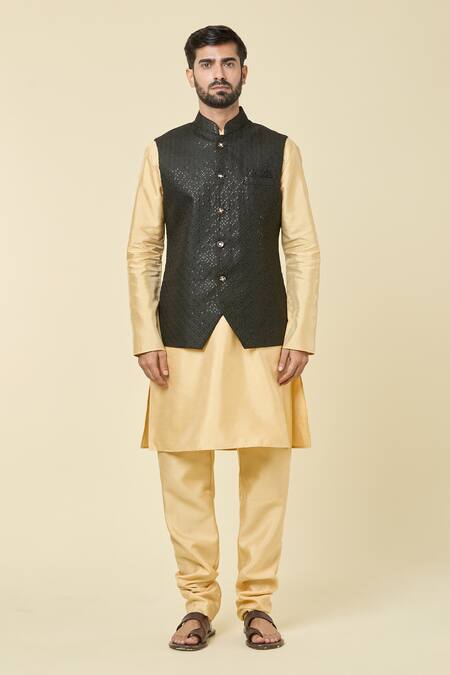 Shop Arihant Rai Sinha Black Silk Sequins Embroidered Bundi Set Online at Aza Fashions Shop_Arihant Rai Sinha_Black Silk Sequins Embroidered Bundi Set _Online_at_Aza_Fashions