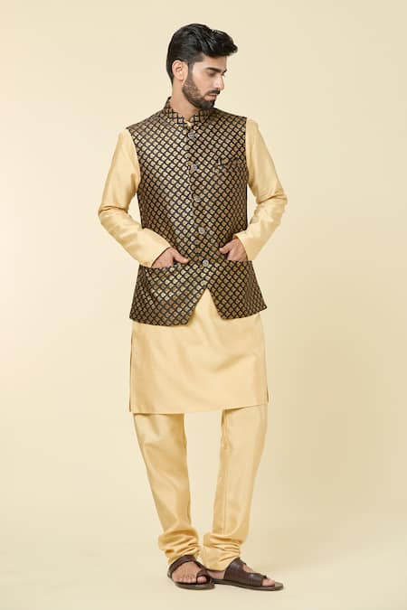 Shop Arihant Rai Sinha Black Jacquard, Silk Woven Bundi Kurta Set at Aza Fashions Shop_Arihant Rai Sinha_Black Jacquard, Silk Woven Bundi Kurta Set _at_Aza_Fashions