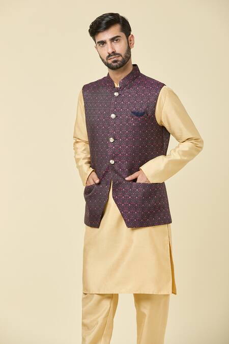 Shop Arihant Rai Sinha Wine Jacquard Sequins, Embroidery Floral Woven Bundi Online at Aza Fashions Shop_Arihant Rai Sinha_Wine Jacquard Sequins, Embroidery Floral Woven Bundi _Online_at_Aza_Fashions