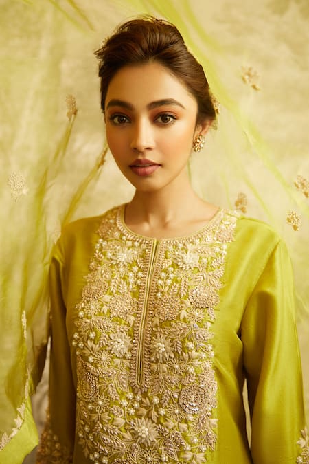Shop Prisho Green Silk Pearls, Sequins, Applique Floral Lampi Embroidered Kurta Pant Set at Aza Fashions Shop_Prisho_Green Silk Pearls, Sequins, Applique Floral Lampi Embroidered Kurta Pant Set _at_Aza_Fashions