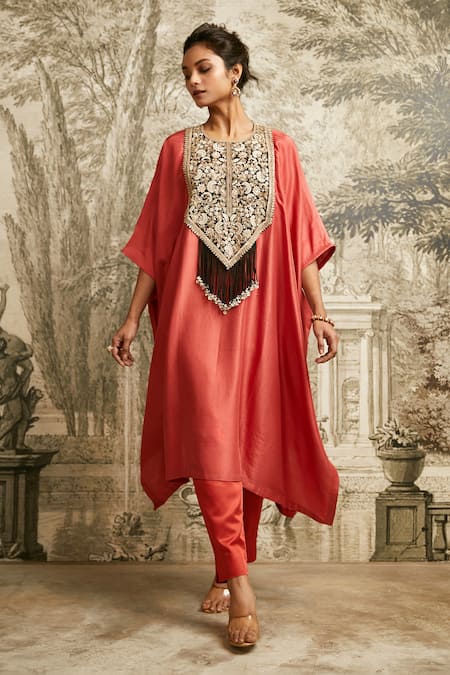 Prisho Tassel Detailed Kaftan With Pant 