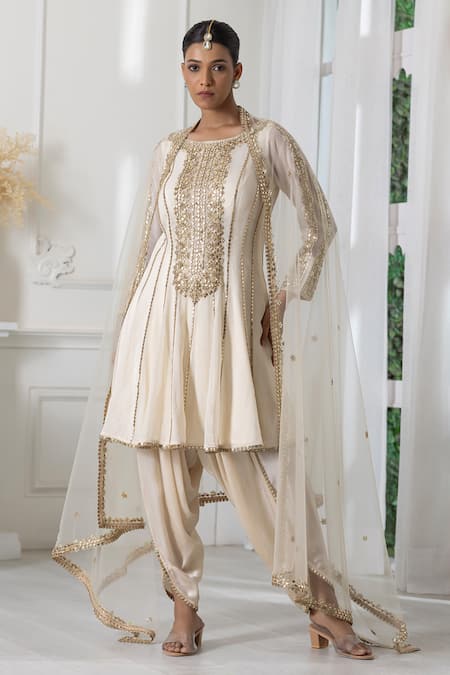 RAJ ARORA Embroidered Kurta Dhoti Pant Set 