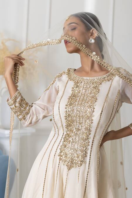 Raj Arora_Ivory Georgette Zari, Applique, Embroidery Round Neck Kurta Dhoti Pant Set _Online_at_Aza_Fashions