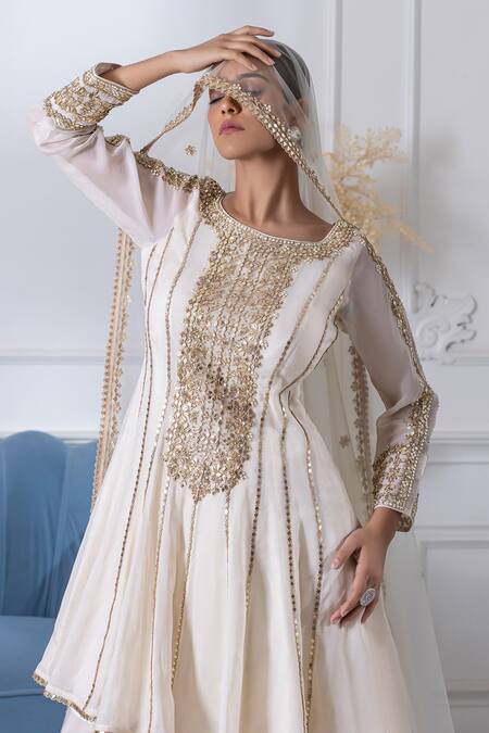 Buy_Raj Arora_Ivory Georgette Zari, Applique, Embroidery Round Neck Kurta Dhoti Pant Set 