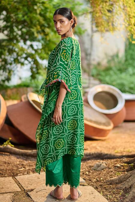 Aamra By Lavanya Green Georgette Embroidery, Sequins V-neck Bandhani Print Kaftan With Pant Online at Aza Fashions Aamra By Lavanya_Green Georgette Embroidery, Sequins V-neck Bandhani Print Kaftan With Pant_Online_at_Aza_Fashions