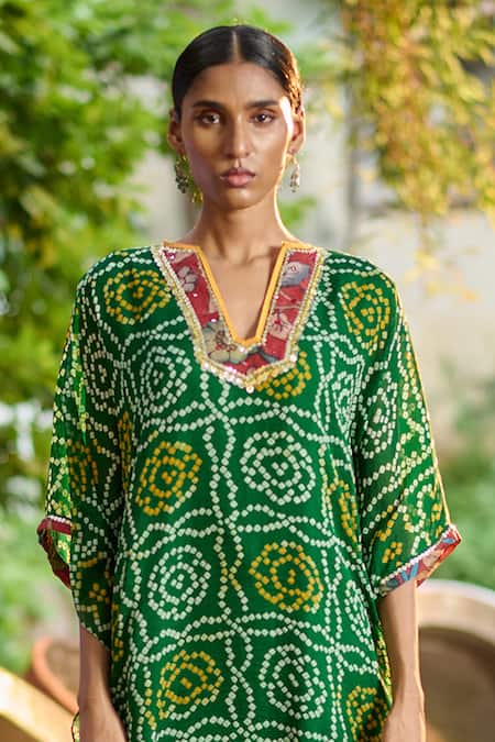 Aamra By Lavanya Green Georgette Embroidery, Sequins V-neck Bandhani Print Kaftan With Pant at Aza Fashions Aamra By Lavanya_Green Georgette Embroidery, Sequins V-neck Bandhani Print Kaftan With Pant_at_Aza_Fashions