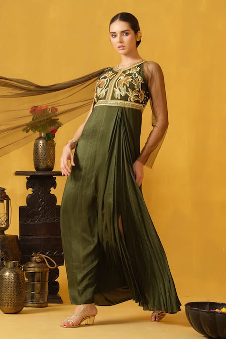 ABSTRACT BY MEGHA JAIN MADAAN Green Tulle Embellished Floral Applique Round Neck Kurta 