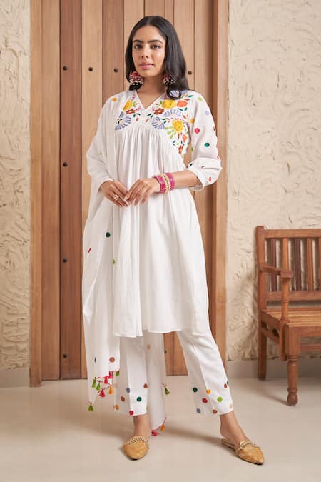 Samatvam by Anjali Bhaskar Adila Floral Embroidered Yoke Kurta & Pant Set 