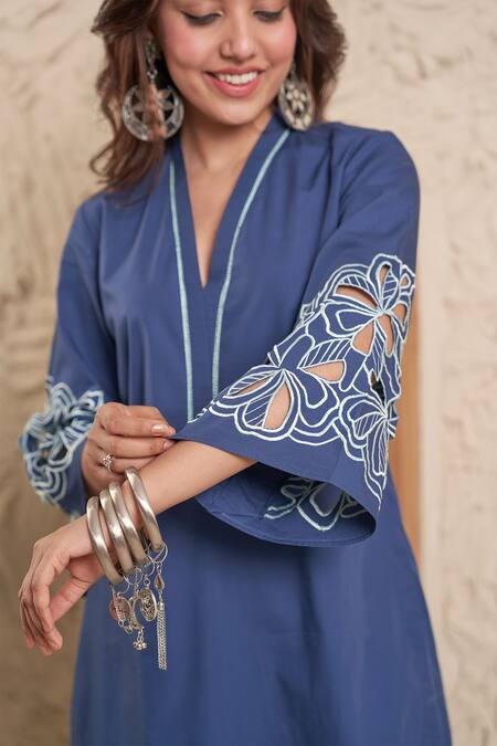 Shop_Samatvam By Anjali Bhaskar_Blue Cotton Embroidery, Cut Work V-neck Ira Floral Kurta With Pant _Online_at_Aza_Fashions