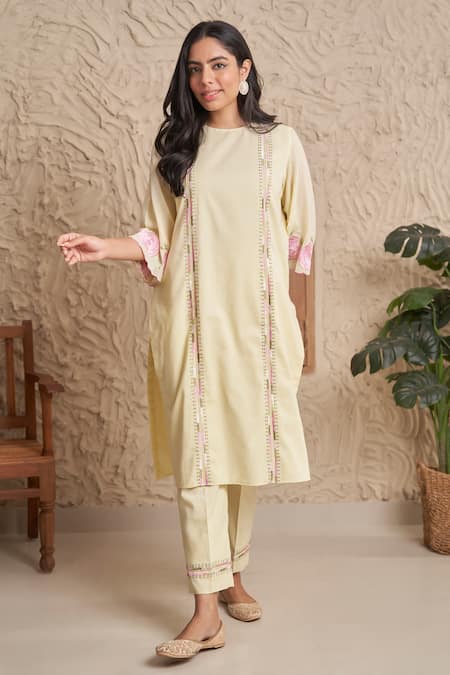 Buy_Samatvam By Anjali Bhaskar_Yellow Cotton Embroidery, Lace Round Neck Rana Floral Straight Kurta And Pant Set _Online_at_Aza_Fashions