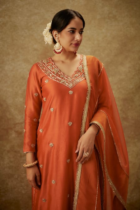 Buy The Aarya Orange Organza, Handloom Cotton, Chanderi Floral Zardozi Kurta Palazzo Set Online at Aza Fashions Buy_The Aarya_Orange Organza, Handloom Cotton, Chanderi Floral Zardozi Kurta Palazzo Set _Online_at_Aza_Fashions