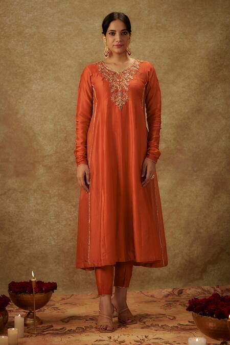 Buy_The Aarya_Orange Organza, Handloom Cotton Floral Zardozi Kalidaar Kurta Palazzo Set _Online_at_Aza_Fashions