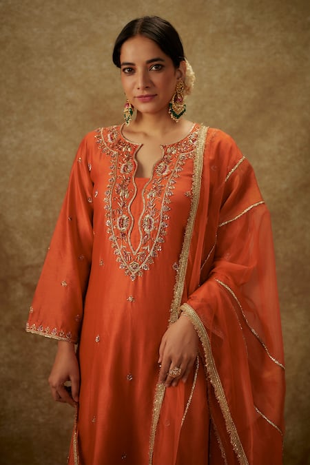 Buy_The Aarya_Orange Organza, Handloom Cotton, Chanderi Zardozi Handwoven Kurta Pant Set _Online_at_Aza_Fashions