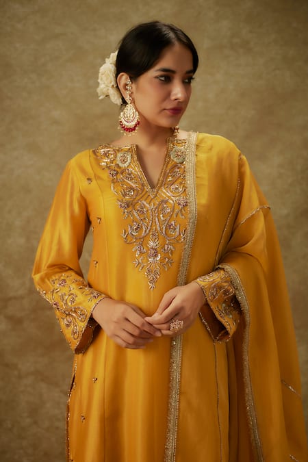 Shop The Aarya Yellow Organza, Handloom Cotton, Chanderi Embroidery, Zardozi Kurta Pant Set Online at Aza Fashions Shop_The Aarya_Yellow Organza, Handloom Cotton, Chanderi Embroidery, Zardozi Kurta Pant Set _Online_at_Aza_Fashions