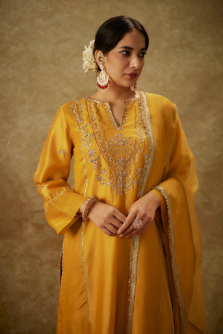 Buy_The Aarya_Yellow Handloom Cotton, Organza Embroidery Handwoven Chanderi Kurta Pant Set _Online_at_Aza_Fashions