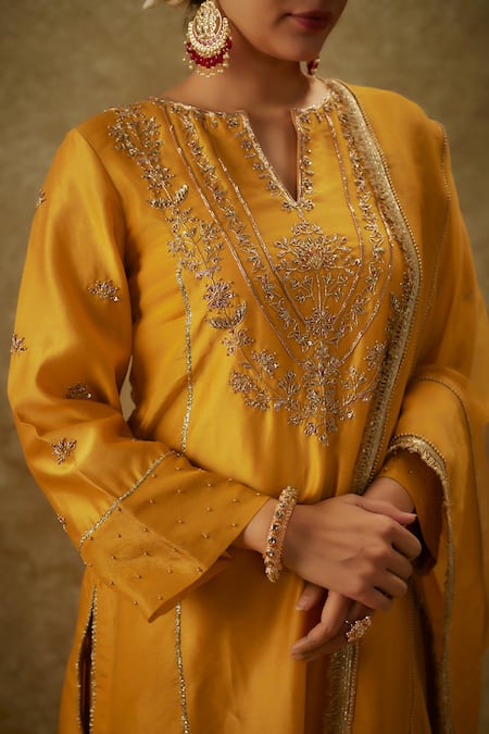 Shop_The Aarya_Yellow Handloom Cotton, Organza Embroidery Handwoven Chanderi Kurta Pant Set _Online_at_Aza_Fashions