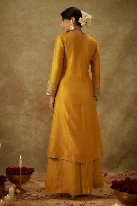Shop The Aarya Yellow Organza, Handloom Cotton, Chanderi Embroidery, Zardozi Kurta Pant Set at Aza Fashions Shop_The Aarya_Yellow Organza, Handloom Cotton, Chanderi Embroidery, Zardozi Kurta Pant Set _at_Aza_Fashions