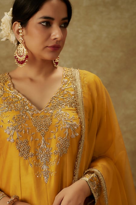 Shop The Aarya Yellow Organza, Handloom Cotton, Chanderi Embroidery, Zardozi Kurta Pant Set Online at Aza Fashions Shop_The Aarya_Yellow Organza, Handloom Cotton, Chanderi Embroidery, Zardozi Kurta Pant Set _Online_at_Aza_Fashions