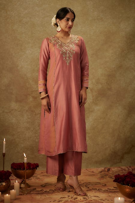 The Aarya_Pink Organza, Handloom Cotton Embroidery, Zari Paisley Pattern Kurta Pant Set _Online_at_Aza_Fashions